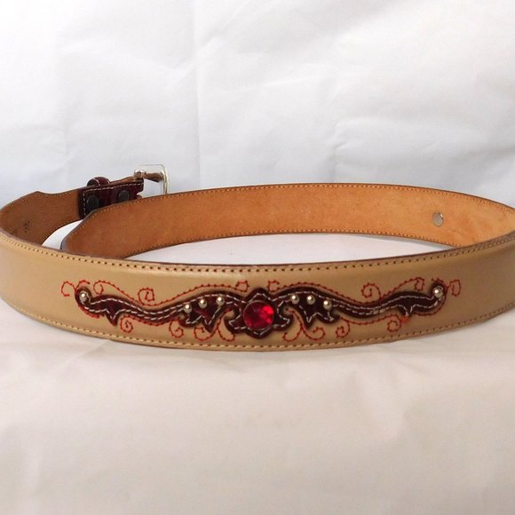 Justin Womens Leather Belt Size 36 Tan Red Applique  Silvertone Buckle Tan - Picture 3 of 6